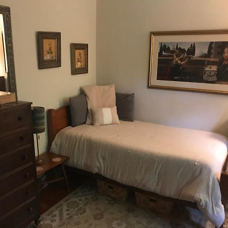 Little Castle Apartment Villanova Bagian luar foto