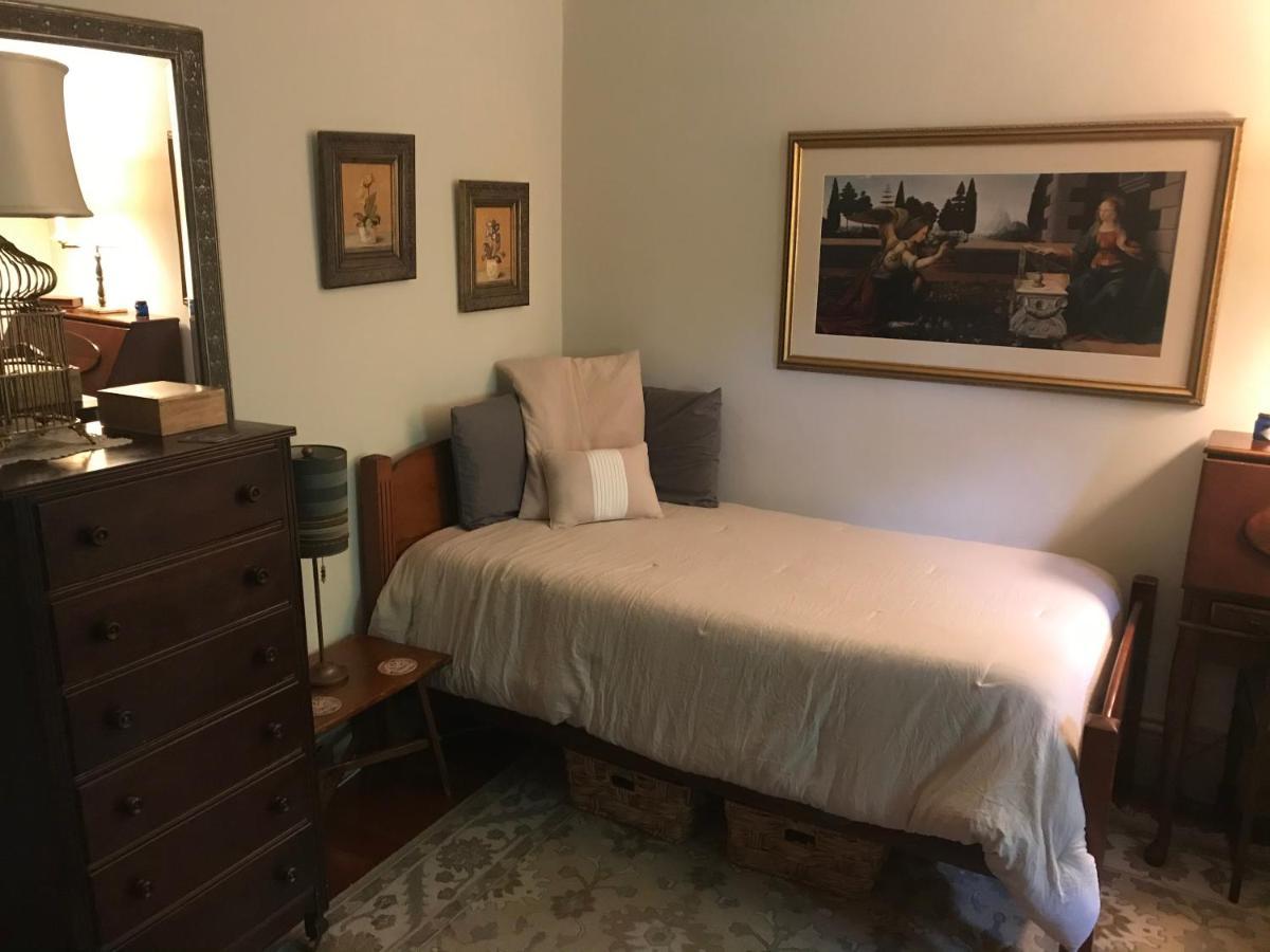 Little Castle Apartment Villanova Bagian luar foto