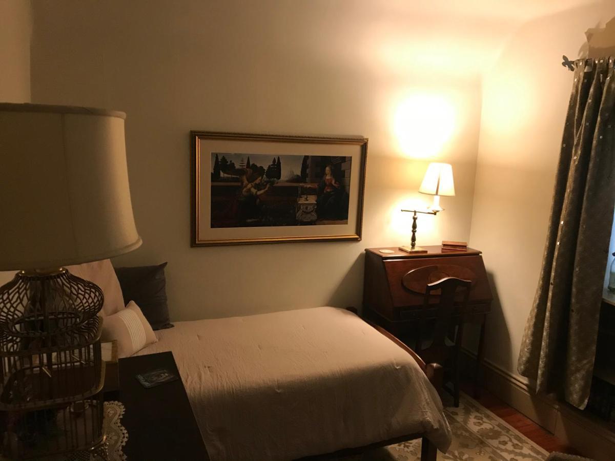 Little Castle Apartment Villanova Bagian luar foto